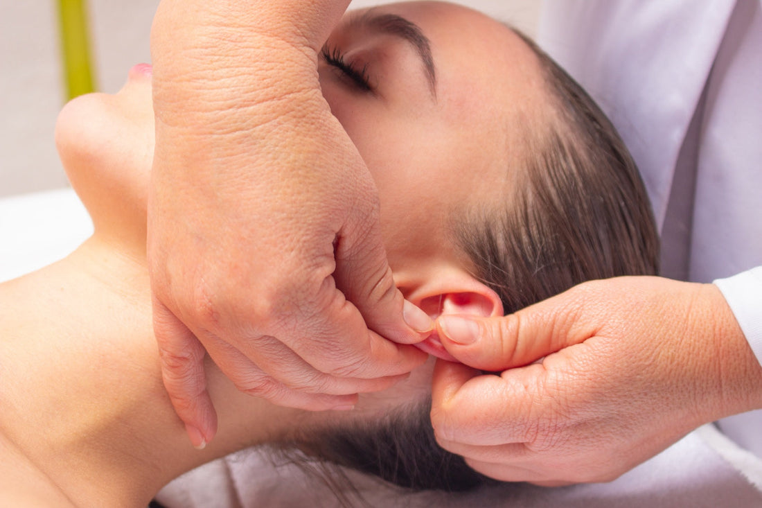 Acupressure Ear Magnets – Natural Support to Reduce Cravings and Ease Smoking Cessation